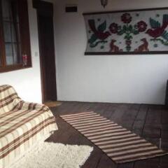 Отель Vodenicharovata House Банско парковка