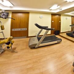 Отель Holiday Inn Milan - Garibaldi Station фитнесс-зал фото 3