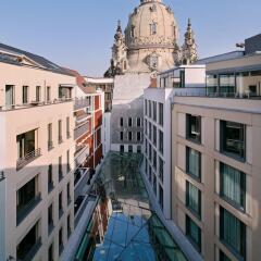Отель QF Hotel Dresden Германия, Дрезден - отзывы, цены и фото номеров - забронировать отель QF Hotel Dresden онлайн бассейн