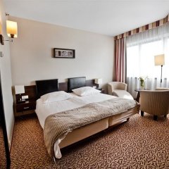 Qubus Hotel Lodz in Lodz, Poland from 100$, photos, reviews - zenhotels.com guestroom photo 4