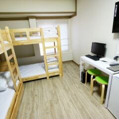 Отель Tomo Residence комната для гостей фото 12