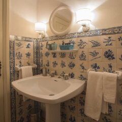 Отель Quinta Bela Sao Tiago Португалия, Фуншал - отзывы, цены и фото номеров - забронировать отель Quinta Bela Sao Tiago онлайн ванная