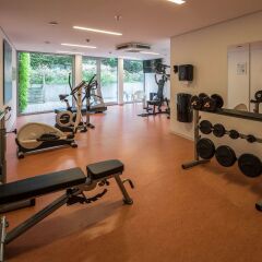 Отель Wyndham Garden Dresden фитнесс-зал