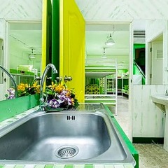 Mascot Hostel бассейн