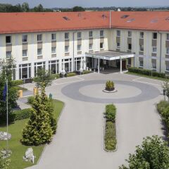 Отель Holiday Inn Express Munich Airport фото 15