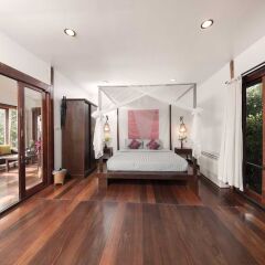 Отель SriLanta Resort фитнесс-зал