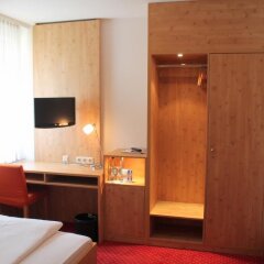 Отель Steichele Hotel & Weinrestaurant Германия, Нюрнберг - отзывы, цены и фото номеров - забронировать отель Steichele Hotel & Weinrestaurant онлайн удобства в номере фото 2