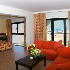 Livadhiotis City Hotel in Larnaca, Cyprus from 91$, photos, reviews - zenhotels.com guestroom