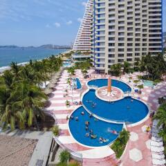Отель Playa Suites пляж