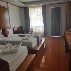 Отель Lanta Paradise Beach Resort Ланта комната для гостей