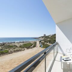 Отель Grand Palladium Palace Ibiza Resort & Spa Испания, Сант Джордин де Сес Салинес - 1 отзыв об отеле, цены и фото номеров - забронировать отель Grand Palladium Palace Ibiza Resort & Spa онлайн балкон