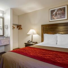 Отель Comfort Inn Monterey Park Монтерей-Парк комната для гостей