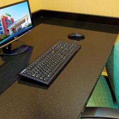 Отель Holiday Inn Express-Washington DC развлечения