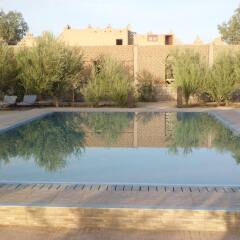 Отель Haven La Chance Desert Hotel Марокко, Мерзуга - отзывы, цены и фото номеров - забронировать отель Haven La Chance Desert Hotel онлайн приотельная территория фото 2