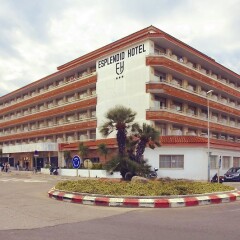 Hotel Esplendid парковка