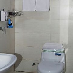 Отель Beijing Hyde Courtyard Hotel Китай, Пекин - 2 отзыва об отеле, цены и фото номеров - забронировать отель Beijing Hyde Courtyard Hotel онлайн ванная