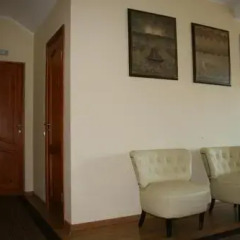Отель Sveciu Namai Klaipeda Inn Литва, Клайпеда - отзывы, цены и фото номеров - забронировать отель Sveciu Namai Klaipeda Inn онлайн интерьер отеля фото 2