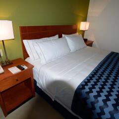 Отель Holiday Inn Express Cabo San Lucas комната для гостей
