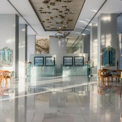 Отель Mitsis Alila Exclusive Resort and Spa интерьер отеля