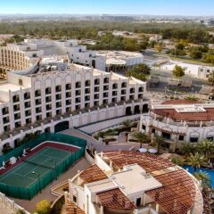 Отель Al Ain Rotana ОАЭ, Эль-Айн - отзывы, цены и фото номеров - забронировать отель Al Ain Rotana онлайн спортивное сооружение