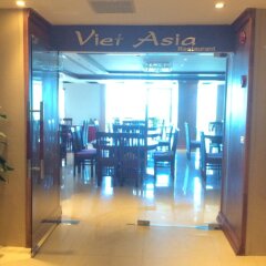 Kenny Ha Long Hotel фитнесс-зал