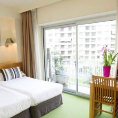 Hotel Zaragoza Plaza комната для гостей