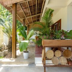 Отель Red Flower Cottages Homestay интерьер отеля