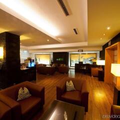 NOVINA HOTEL Südwestpark Nürnberg интерьер отеля