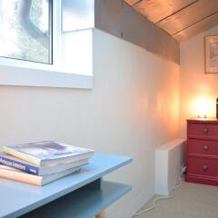 Отель Chic 2 Bedroom Garden House in Dalston удобства в номере