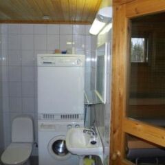 Отель Holiday Home Aronintupa Финляндия, Ювяскюля - отзывы, цены и фото номеров - забронировать отель Holiday Home Aronintupa онлайн ванная