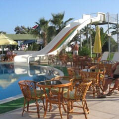 Drita Hotel бассейн фото 3