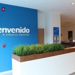 Отель One Guadalajara Expo интерьер отеля