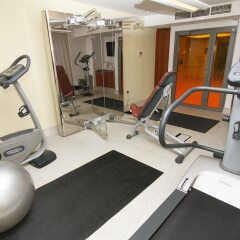 Отель Ambassadors Bloomsbury фитнесс-зал фото 3