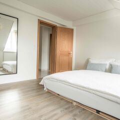 Апартаменты Löwenplatz Apartment near Station by Airhome комната для гостей фото 4