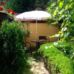 Отель Guest Rooms Boutique Varna Болгария, Варна - отзывы, цены и фото номеров - забронировать отель Guest Rooms Boutique Varna онлайн фото 2