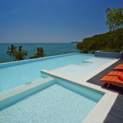 Отель Bandara Phuket Beach Resort бассейн фото 6