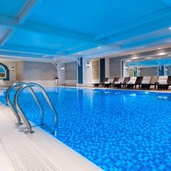 Elite World Business Hotel Турция, Стамбул - 8 отзывов об отеле, цены и фото номеров - забронировать отель Elite World Business Hotel онлайн Турция, Стамбул: фото, отзывы и цены бронирования номеров бассейн