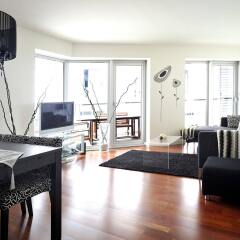 Апартаменты You Stylish Beach Apartments
