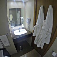 Отель Belere Hotel Rabat Марокко, Рабат - отзывы, цены и фото номеров - забронировать отель Belere Hotel Rabat онлайн ванная