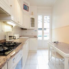 Отель Appartement Minuetto - 5 Stars Holiday House Ницца в номере фото 2
