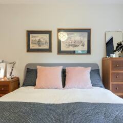 Отель Lovely, Cosy 1 bed in Holloway комната для гостей фото 3