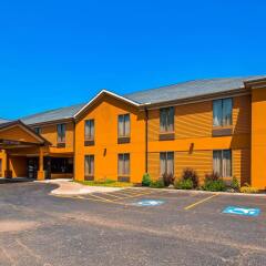 Отель Best Western Dunkirk & Fredonia Inn США, Дюнкерк - отзывы, цены и фото номеров - забронировать отель Best Western Dunkirk & Fredonia Inn онлайн парковка