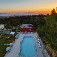 Sunset Garden Hotel бассейн