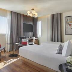 Отель Hyatt Centric Gran Via Madrid комната для гостей