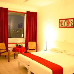 Hikkaduwa Beach Hotel комната для гостей фото 5