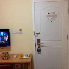 Home Inn Hotel Guangzhou Jiefang Middle Road сейф в номере