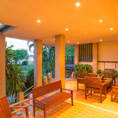 Отель Krabi City Seaview Hotel Таиланд, Краби - отзывы, цены и фото номеров - забронировать отель Krabi City Seaview Hotel онлайн интерьер отеля фото 2