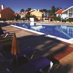 Отель Aldeamento Turistico Casas da Comporta бассейн
