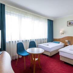 Best Western Hotel Portos in Warsaw, Poland from 68$, photos, reviews - zenhotels.com guestroom