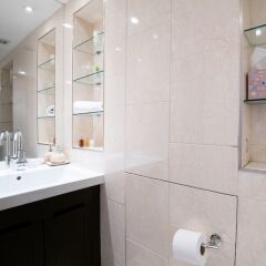 Отель Delightful Kensington Home close to Hyde Park Лондон ванная